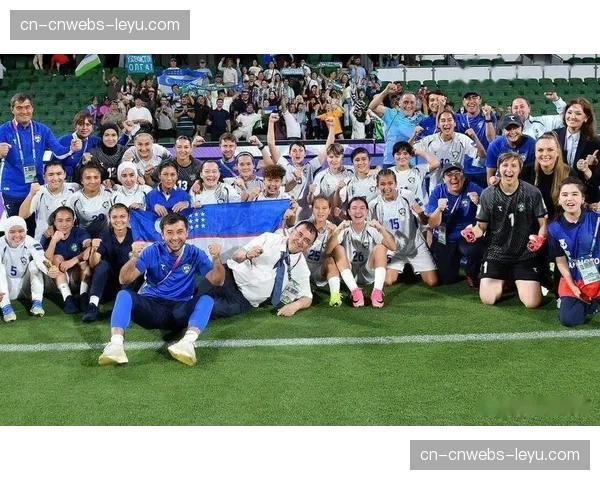 中国女足2-1逆转朝鲜队，三战全胜小组第一晋级亚洲杯八强