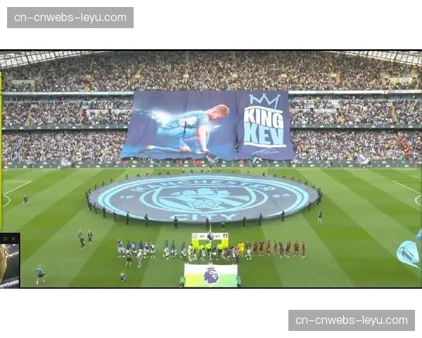 匈牙利主场球迷展示巨型Tifo，致敬传奇门将